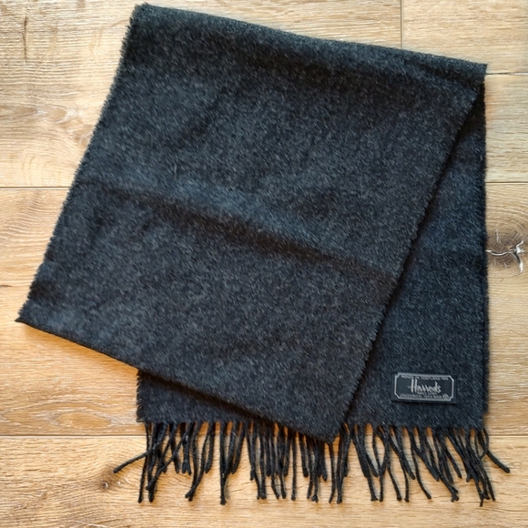 Harrods Men's Lambswool Scarf Gray Fringe - Picture 1 of 7